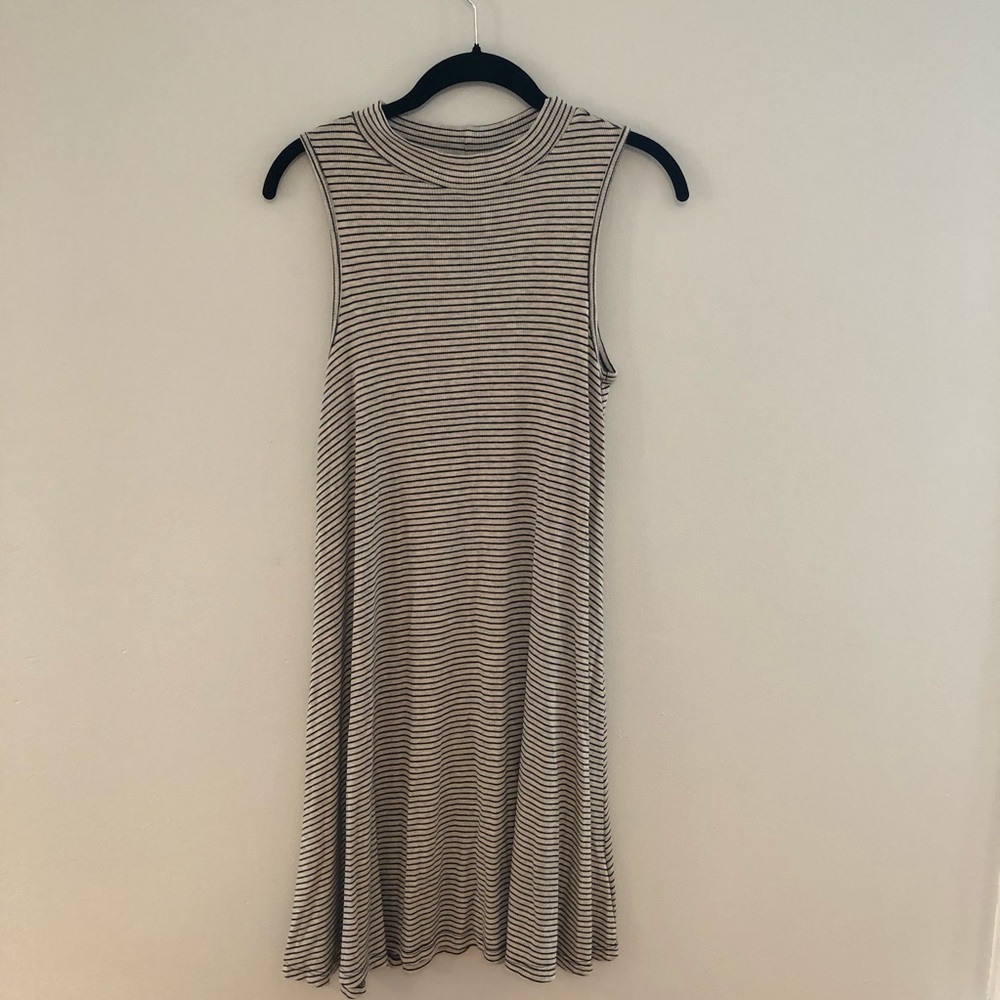 Abbeline Mock Neck Dress